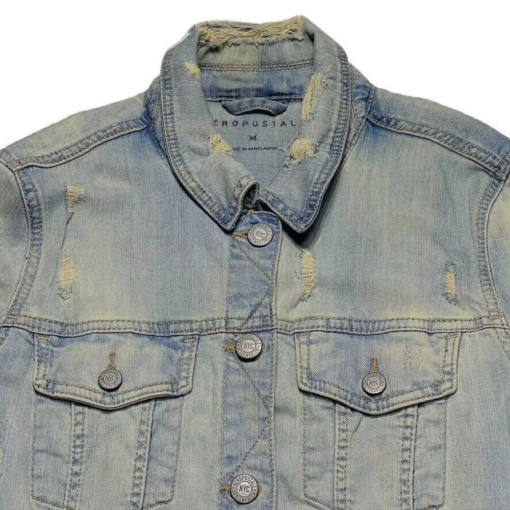 AEROPOSTALE Trucker Distressed Light Wash Denim Jacket size M - Picture 3 of 8
